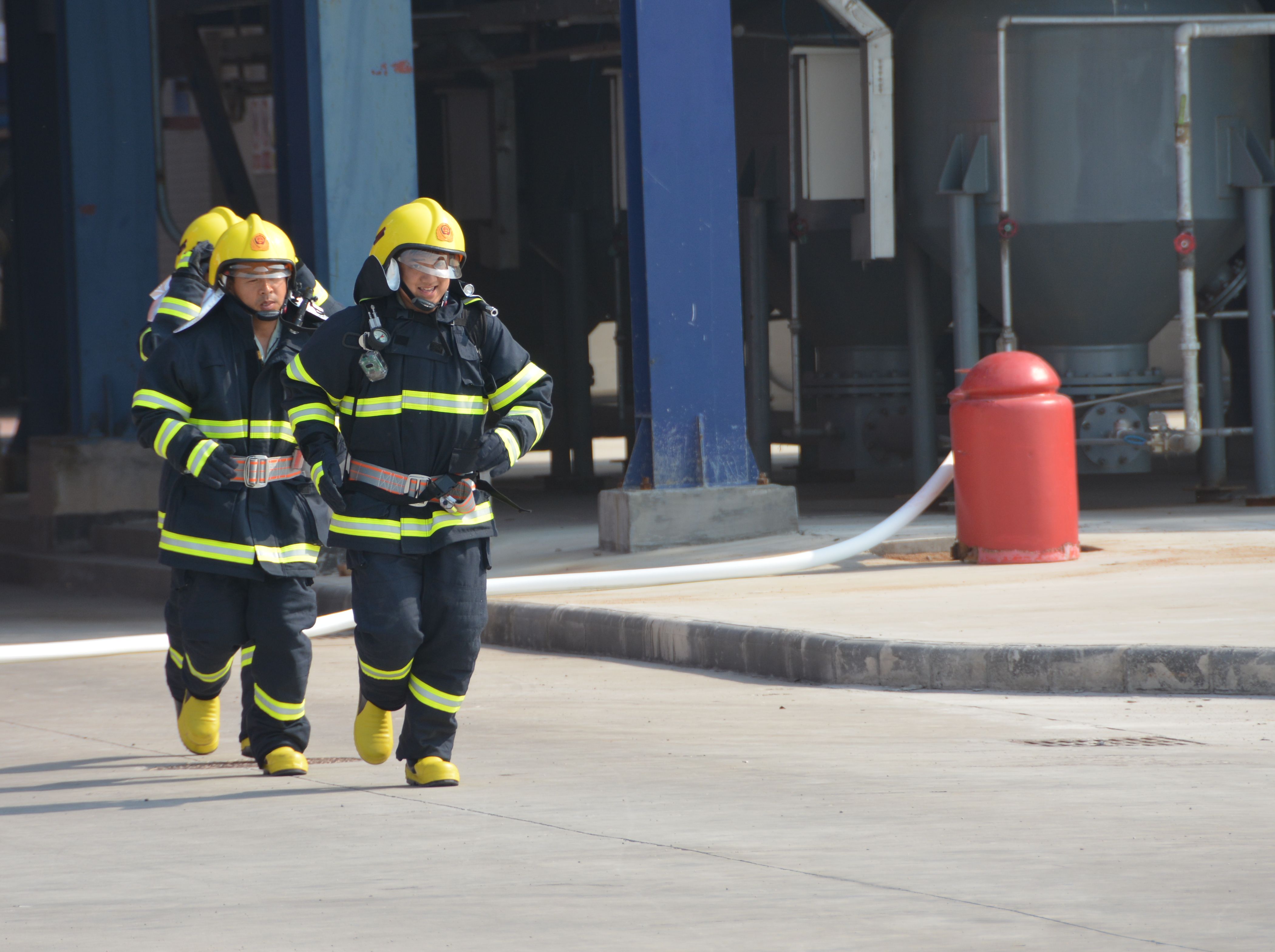 興達公司開展火災(zāi)事故應(yīng)急救援演練活動